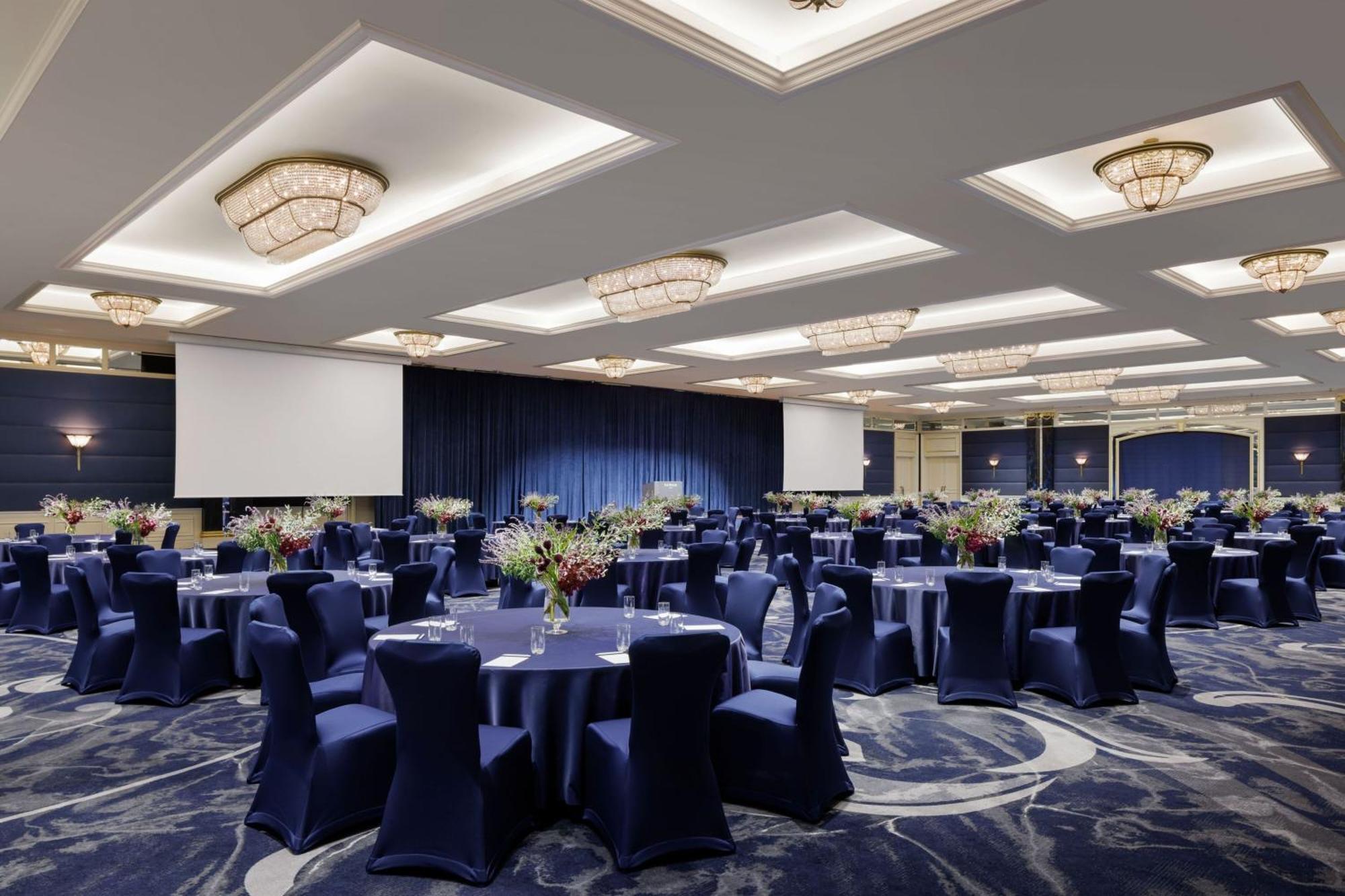 Отель The Westin Токио Экстерьер фото